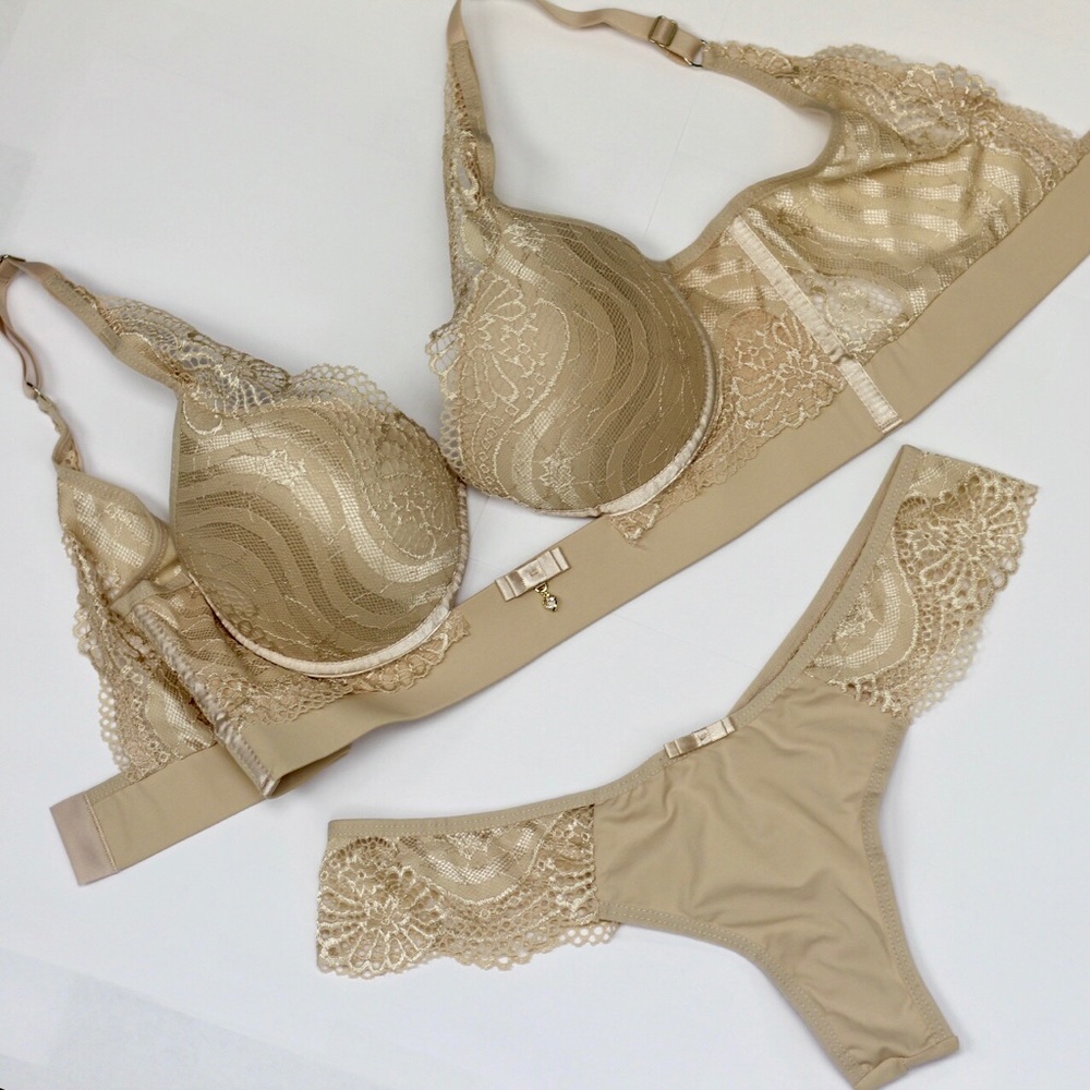 High quality Brazilian push-up bra and panty - Picture 3 of 11